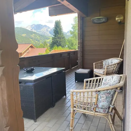Cozy & Mountain View *